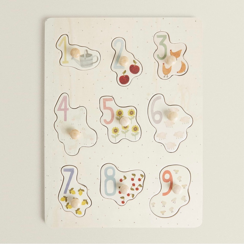 NWT {Zara} pazzle, original box included